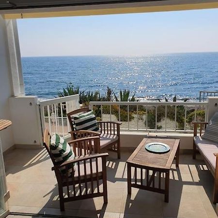 Front Mer - Sublime Appartement Moderne Et Confortable Estepona Ngoại thất bức ảnh