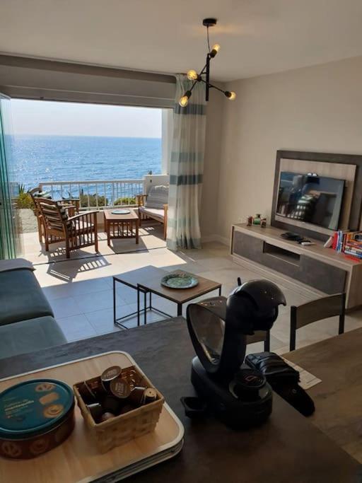 Front Mer - Sublime Appartement Moderne Et Confortable Estepona Ngoại thất bức ảnh